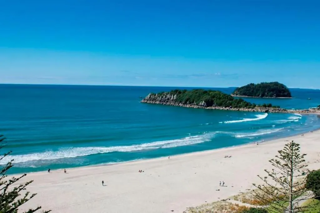 Sunset Apartment, Mount Views, Pool, Gym, Hot Tub Mount Maunganui 0*,  New Zealand